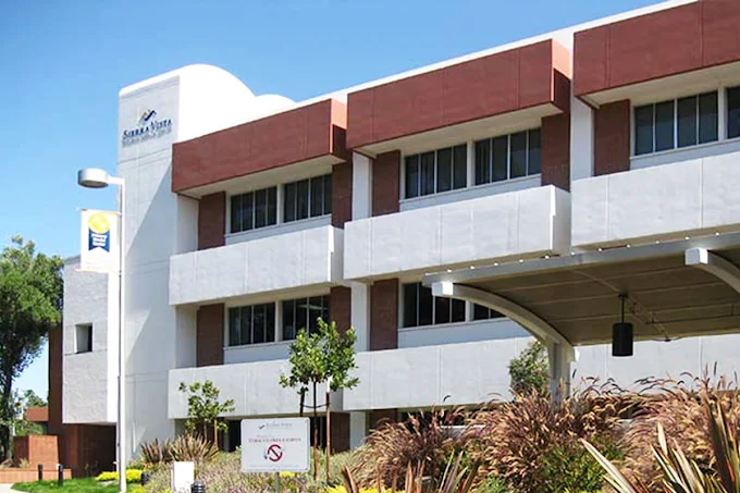 Outside view of Adventist Health Sierra Vista Medical Center, where Lotus Endometriosis Institute renders healthcare services for Arroyo Grande, CA